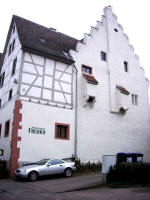 Oldest residence (1st mention, 1340; sole survivor of the January 28, 1689 city destruction), the Freihof stair gable & out-houses (Plumpsklo, "ker-plumps closet") reflect its heritage as a stand-alone fortification within the southeast quarter, inside the medieval city walls.